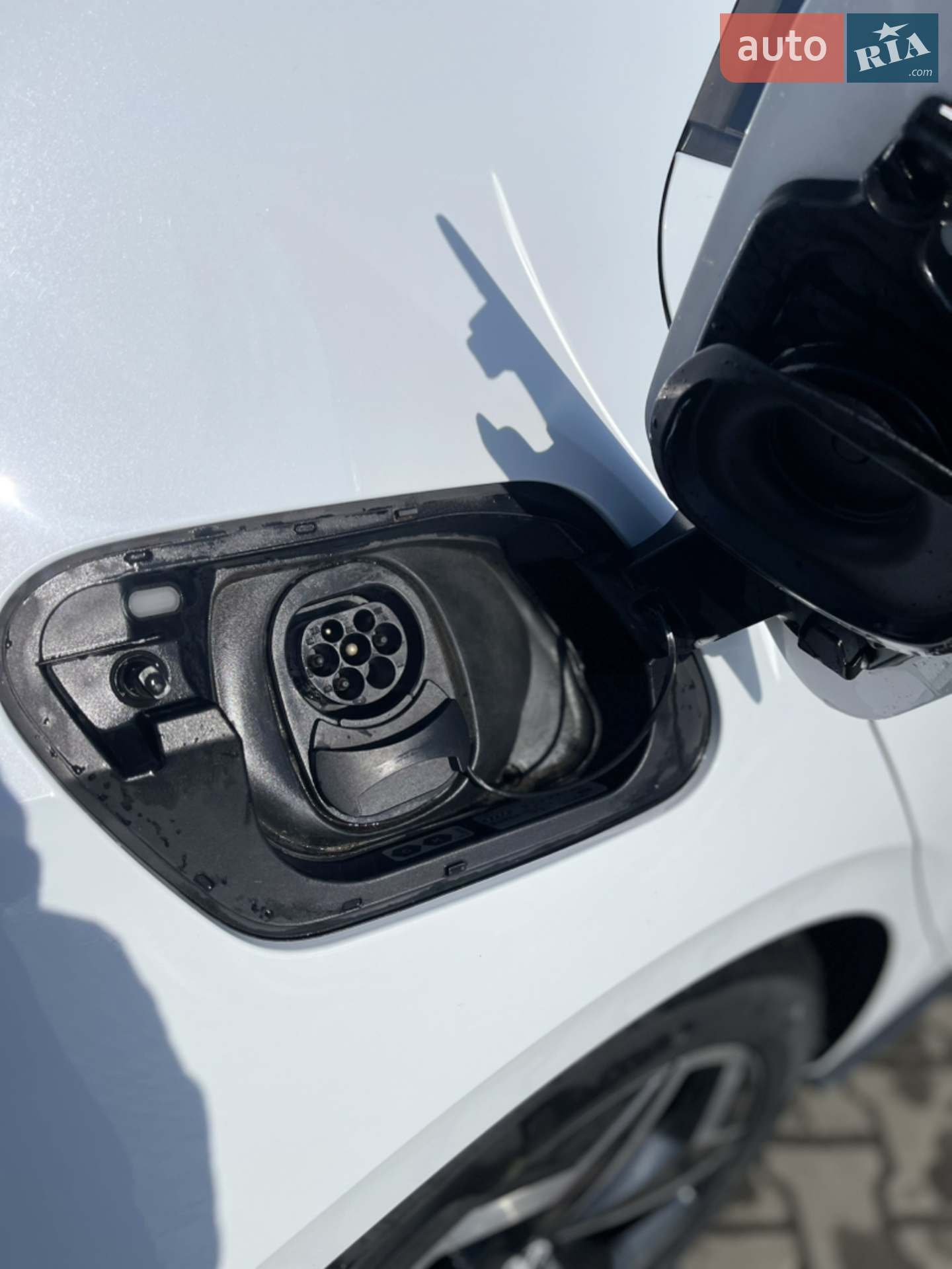 Volkswagen ID.3 2021 VIN WVWZZZE1ZNP010507 фото оголошення 11 з 47