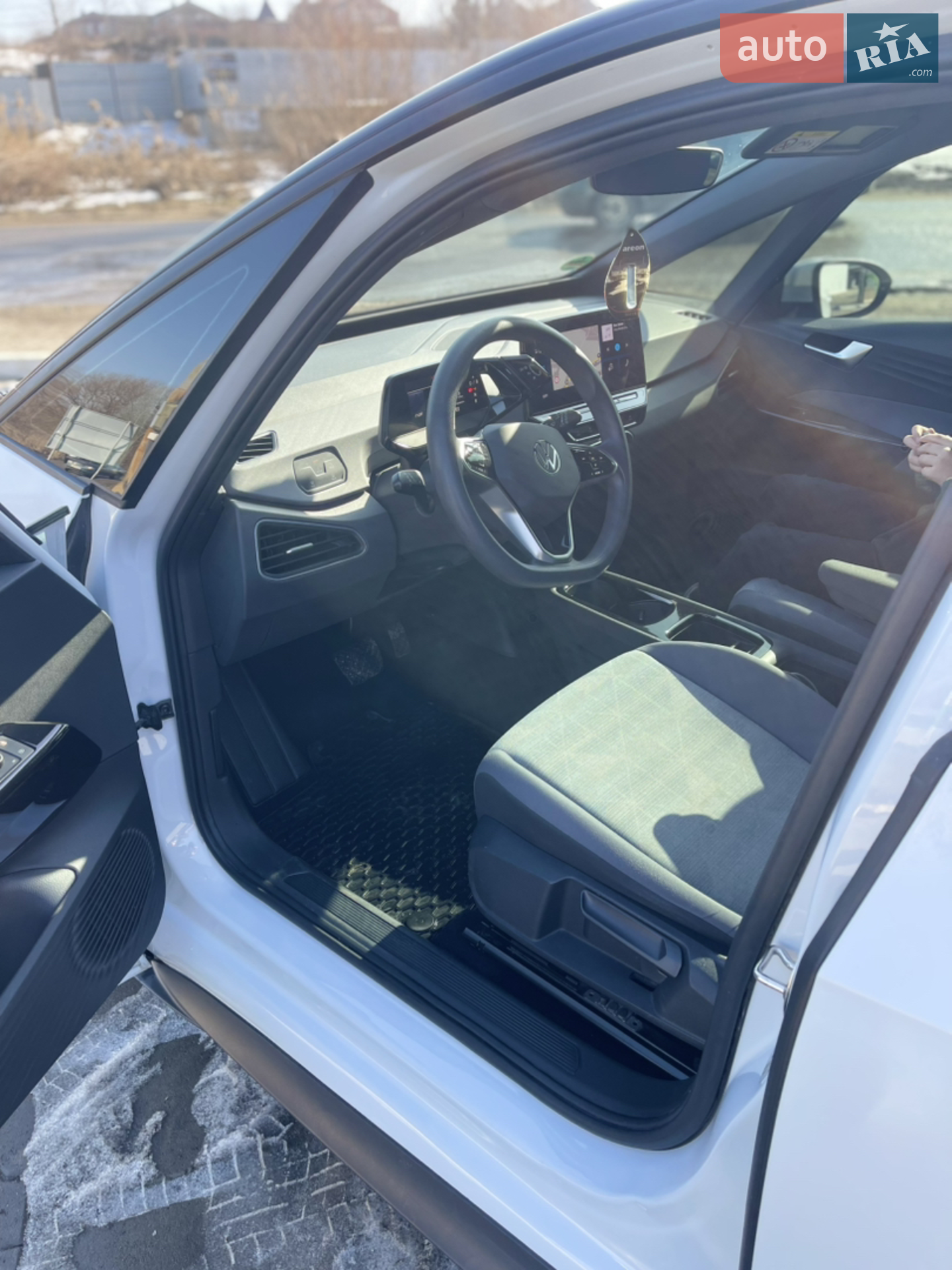 Volkswagen ID.3 2021 VIN WVWZZZE1ZNP010507 фото оголошення 29 з 47