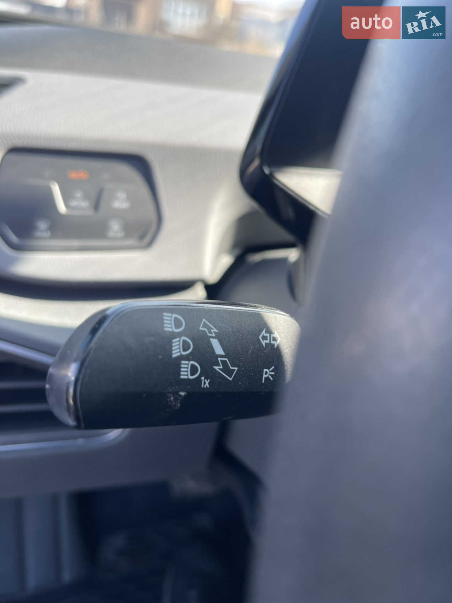 Volkswagen ID.3 2021 VIN WVWZZZE1ZNP010507 фото оголошення 31 з 47