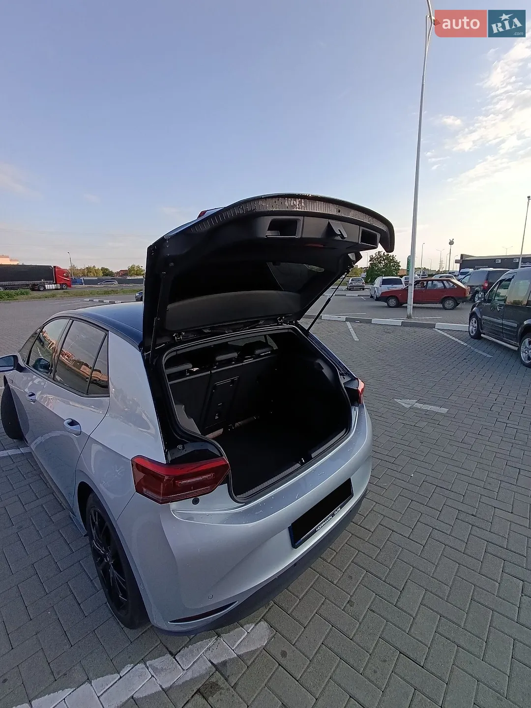2023 Volkswagen ID.3 - мініатюра 10