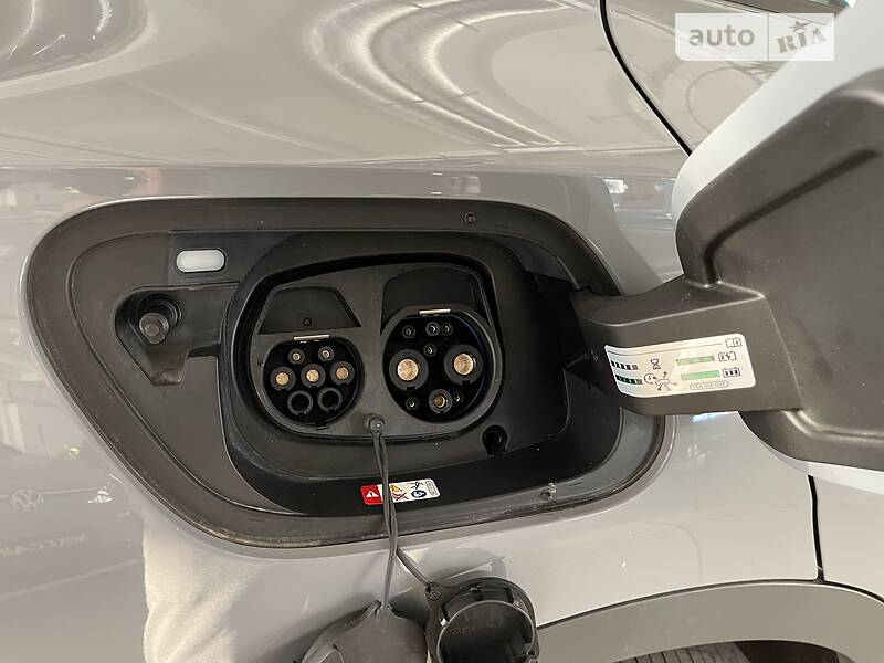 Позашляховик / Кросовер Volkswagen ID.4 Crozz 2021 в Києві