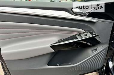 Внедорожник / Кроссовер Volkswagen ID.4 Crozz 2022 в 