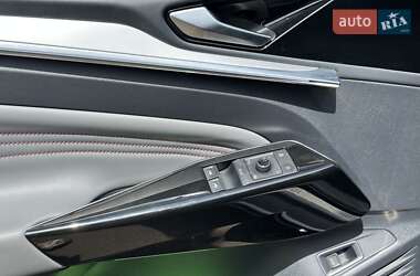 Внедорожник / Кроссовер Volkswagen ID.4 Crozz 2023 в 
