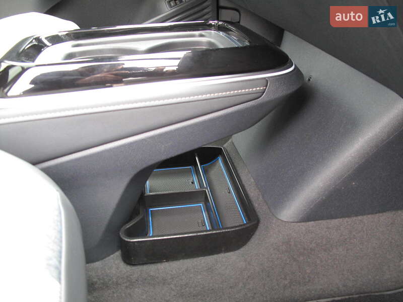 Внедорожник / Кроссовер Volkswagen ID.4 Crozz 2022 в Киеве фото 68 Внедорожник / Кроссовер Volkswagen ID.4 Crozz 2022 в Киеве