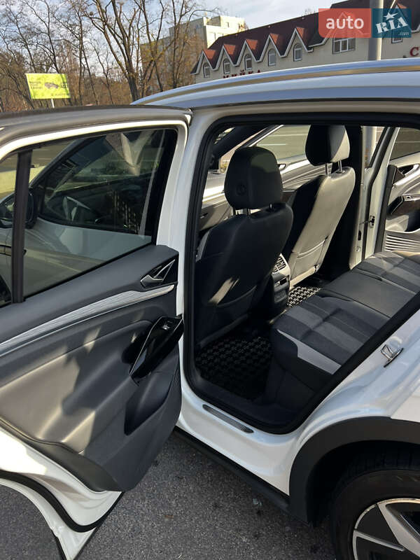 Позашляховик / Кросовер Volkswagen ID.4 Crozz 2022 в Броварах