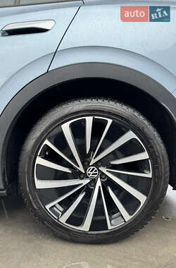 Внедорожник / Кроссовер Volkswagen ID.4 X 2021 в 