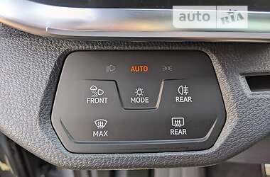 Позашляховик / Кросовер Volkswagen ID.4 2022 в 