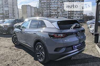 Позашляховик / Кросовер Volkswagen ID.4 2022 в 