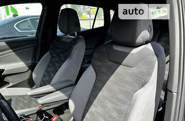 Позашляховик / Кросовер Volkswagen ID.4 2022 в 