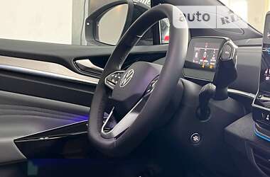 Позашляховик / Кросовер Volkswagen ID.4 2023 в 