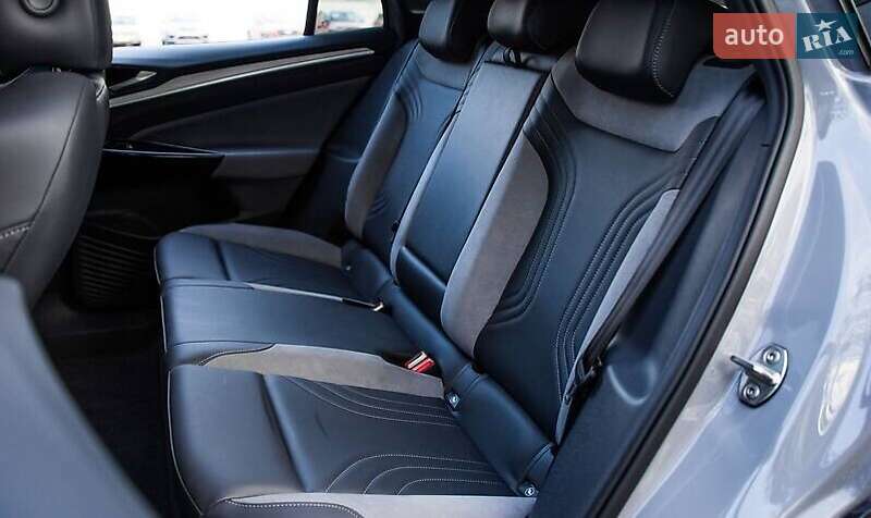 Внедорожник / Кроссовер Volkswagen ID.4 2021 в Киеве фото 14 Внедорожник / Кроссовер Volkswagen ID.4 2021 в Киеве