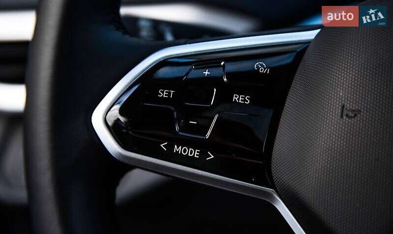 Внедорожник / Кроссовер Volkswagen ID.4 2021 в Киеве фото 18 Внедорожник / Кроссовер Volkswagen ID.4 2021 в Киеве