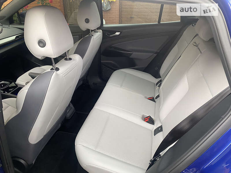 Внедорожник / Кроссовер Volkswagen ID.4 2022 в Днепре