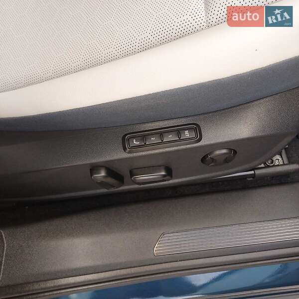 Внедорожник / Кроссовер Volkswagen ID.4 2023 в Ивано-Франковске