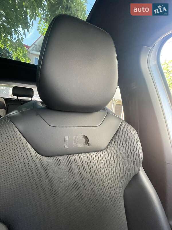 Внедорожник / Кроссовер Volkswagen ID.4 2022 в Одессе фото 16 Внедорожник / Кроссовер Volkswagen ID.4 2022 в Одессе