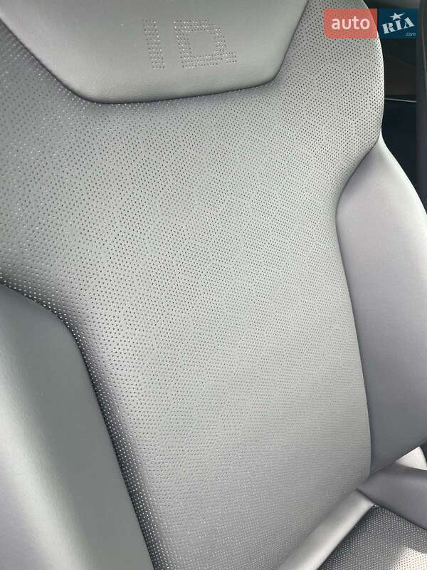 Внедорожник / Кроссовер Volkswagen ID.4 2022 в Одессе фото 21 Внедорожник / Кроссовер Volkswagen ID.4 2022 в Одессе