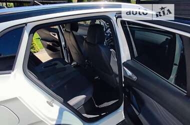 Внедорожник / Кроссовер Volkswagen ID.4 2023 в 