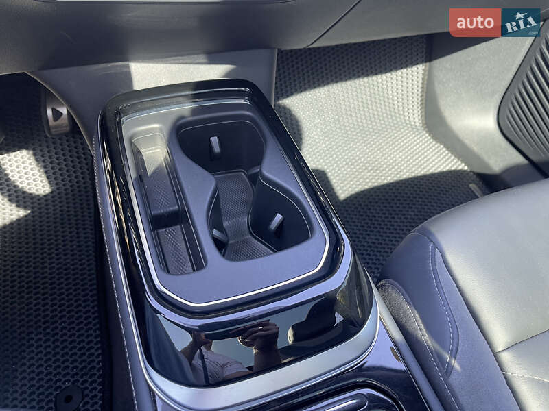 Внедорожник / Кроссовер Volkswagen ID.4 2022 в Хмельницком