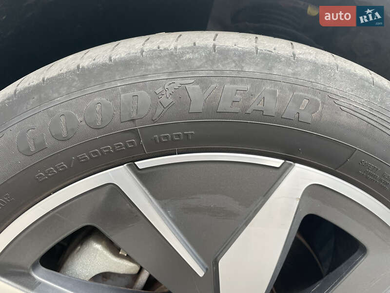 Позашляховик / Кросовер Volkswagen ID.4 2022 в Івано-Франківську