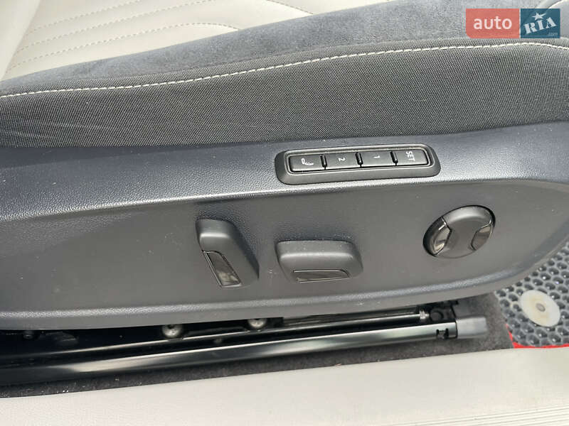 Позашляховик / Кросовер Volkswagen ID.4 2022 в Івано-Франківську