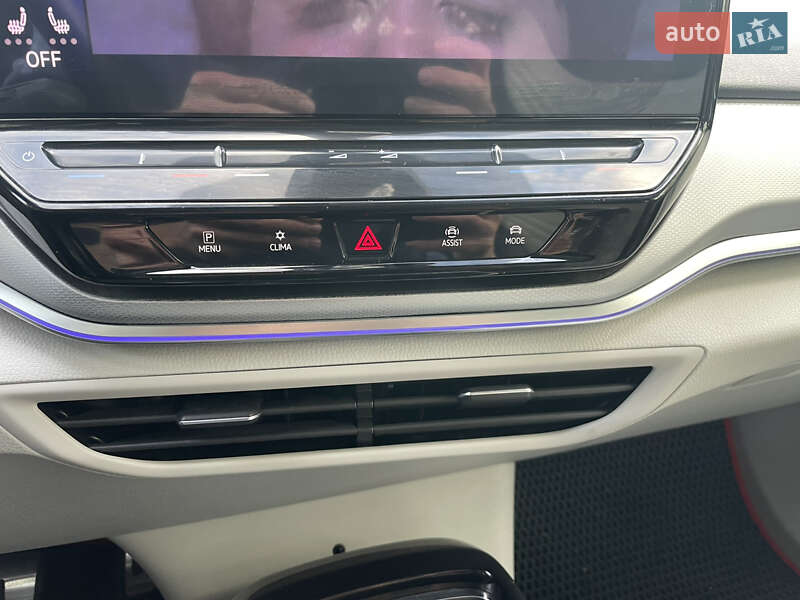 Позашляховик / Кросовер Volkswagen ID.4 2022 в Івано-Франківську