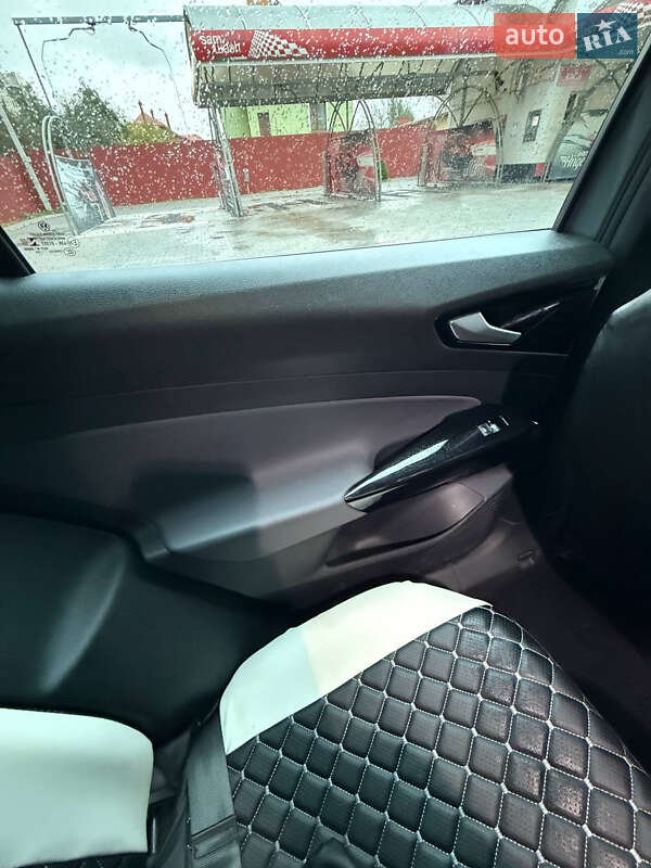 Позашляховик / Кросовер Volkswagen ID.4 2021 в Львові