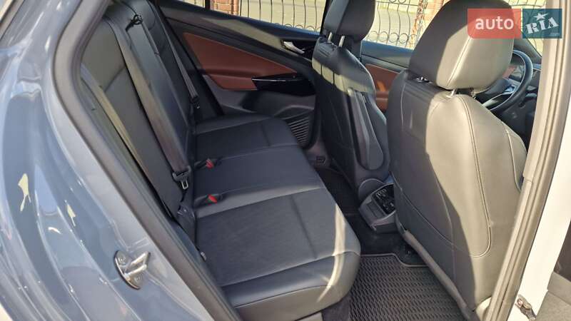 Внедорожник / Кроссовер Volkswagen ID.4 2022 в Ровно фото 16 Внедорожник / Кроссовер Volkswagen ID.4 2022 в Ровно