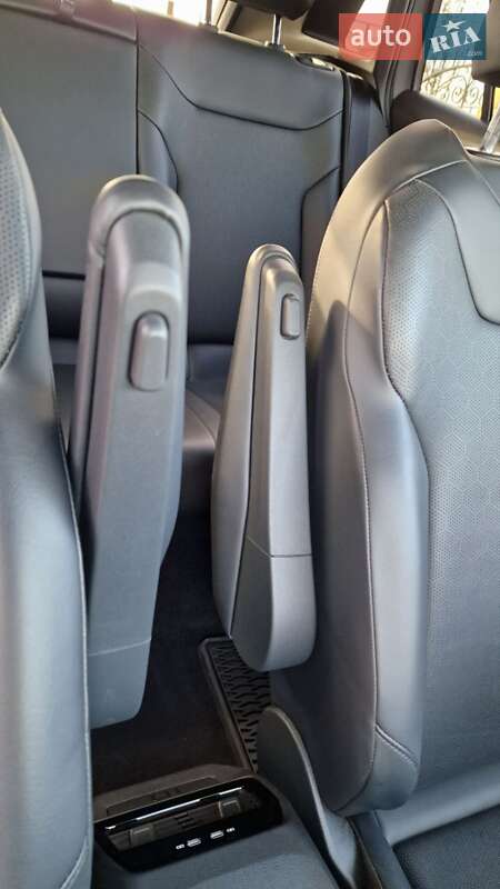 Внедорожник / Кроссовер Volkswagen ID.4 2022 в Ровно фото 21 Внедорожник / Кроссовер Volkswagen ID.4 2022 в Ровно