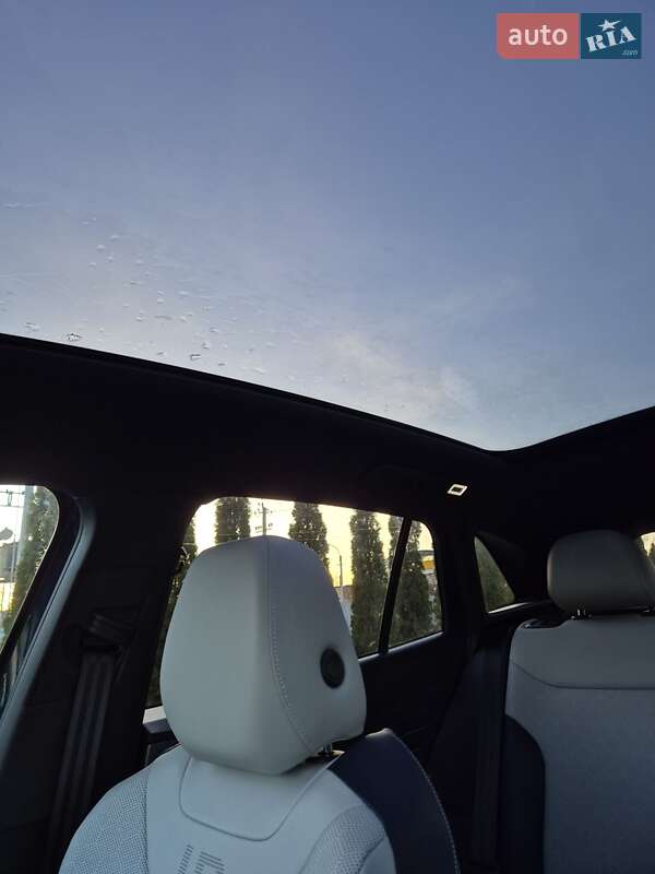 Позашляховик / Кросовер Volkswagen ID.4 2022 в Надвірній