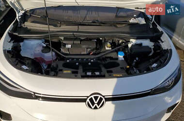 Внедорожник / Кроссовер Volkswagen ID.4 2023 в 