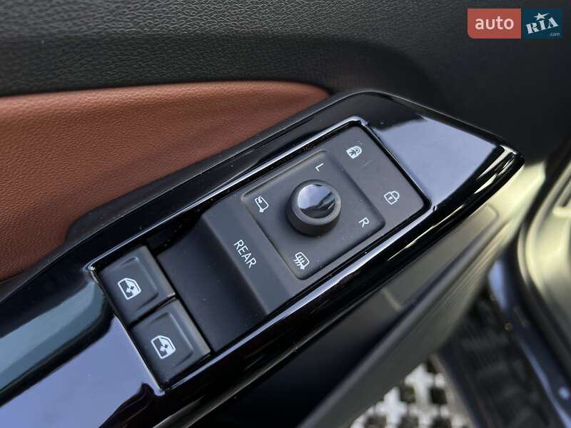 Позашляховик / Кросовер Volkswagen ID.4 2020 в Львові