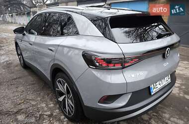 Внедорожник / Кроссовер Volkswagen ID.4 2021 в 