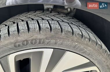 Внедорожник / Кроссовер Volkswagen ID.4 2023 в 