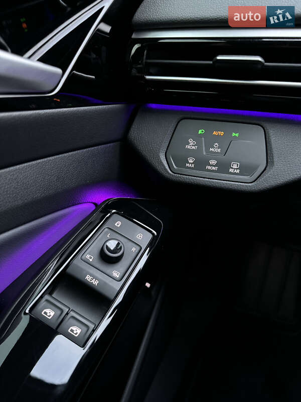 Внедорожник / Кроссовер Volkswagen ID.4 2022 в Одессе