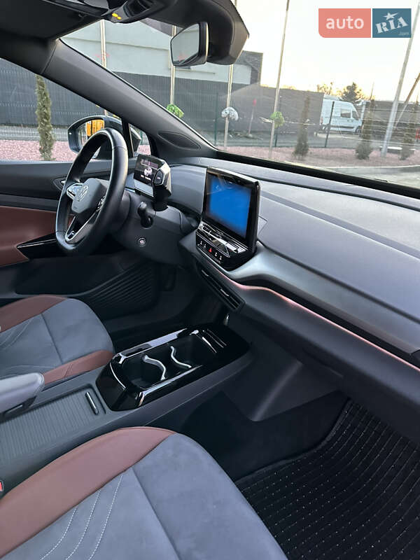 Внедорожник / Кроссовер Volkswagen ID.4 2021 в Луцке