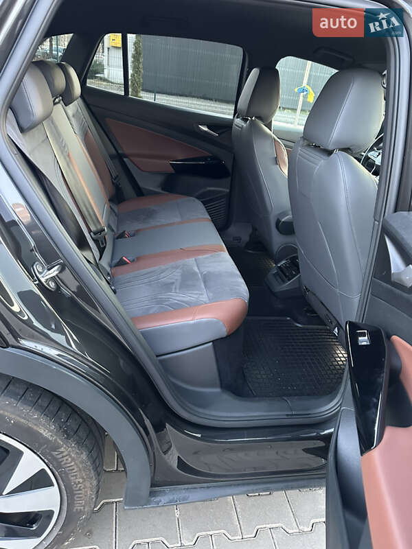 Внедорожник / Кроссовер Volkswagen ID.4 2021 в Луцке