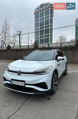 Внедорожник / Кроссовер Volkswagen ID.4 2021 в 