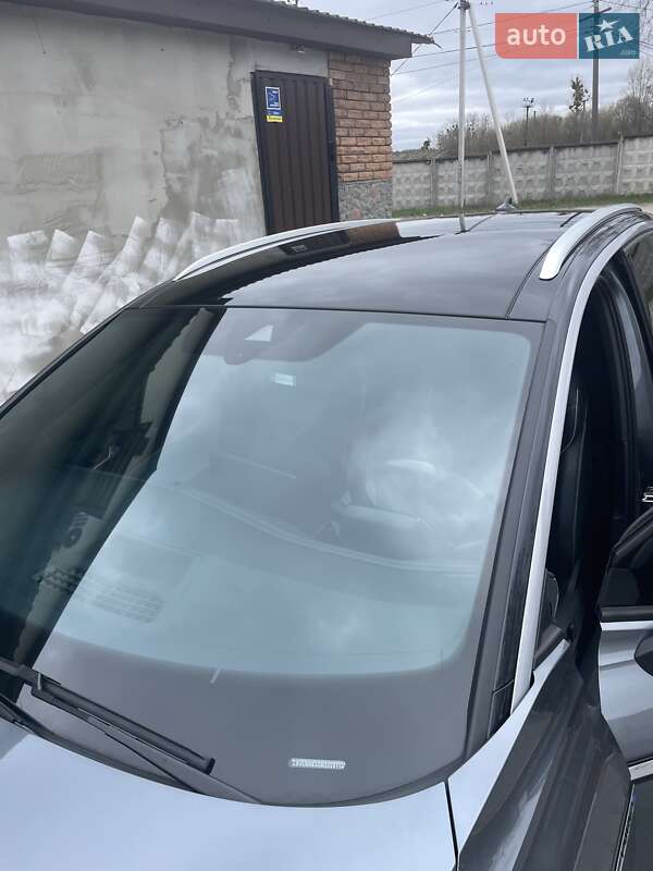 Внедорожник / Кроссовер Volkswagen ID.4 2021 в Киеве