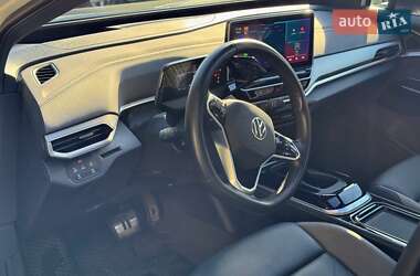 Внедорожник / Кроссовер Volkswagen ID.4 2022 в 