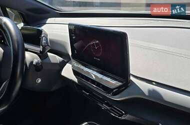 Внедорожник / Кроссовер Volkswagen ID.4 2023 в 