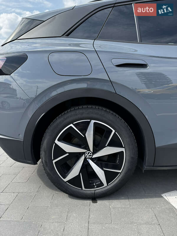 Внедорожник / Кроссовер Volkswagen ID.4 2023 в Луцке