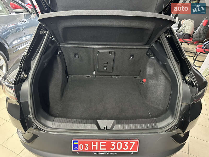 Внедорожник / Кроссовер Volkswagen ID.4 2021 в Одессе