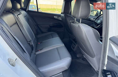 Позашляховик / Кросовер Volkswagen ID.4 2023 в 