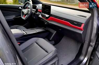 Внедорожник / Кроссовер Volkswagen ID.4 2022 в 