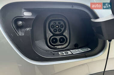 Внедорожник / Кроссовер Volkswagen ID.4 2021 в 