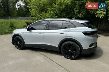 Внедорожник / Кроссовер Volkswagen ID.4 2021 в 
