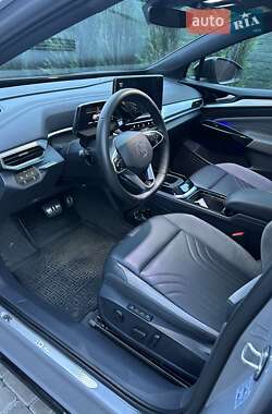 Позашляховик / Кросовер Volkswagen ID.4 2023 в 