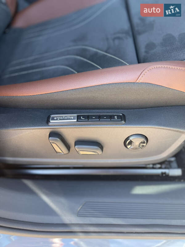 Внедорожник / Кроссовер Volkswagen ID.4 2023 в Новояворовске