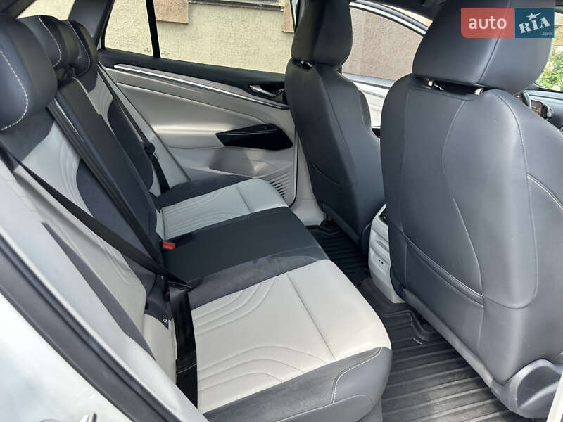 Внедорожник / Кроссовер Volkswagen ID.4 2021 в Днепре