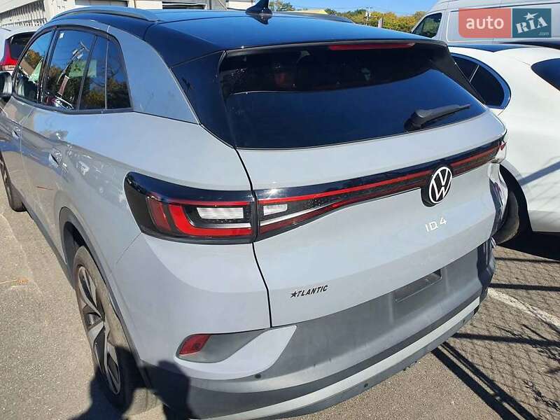 Внедорожник / Кроссовер Volkswagen ID.4 2022 в 